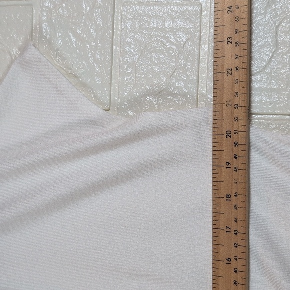 Nwot Vince Cream Drape Neck Blouse - Picture 3 of 5